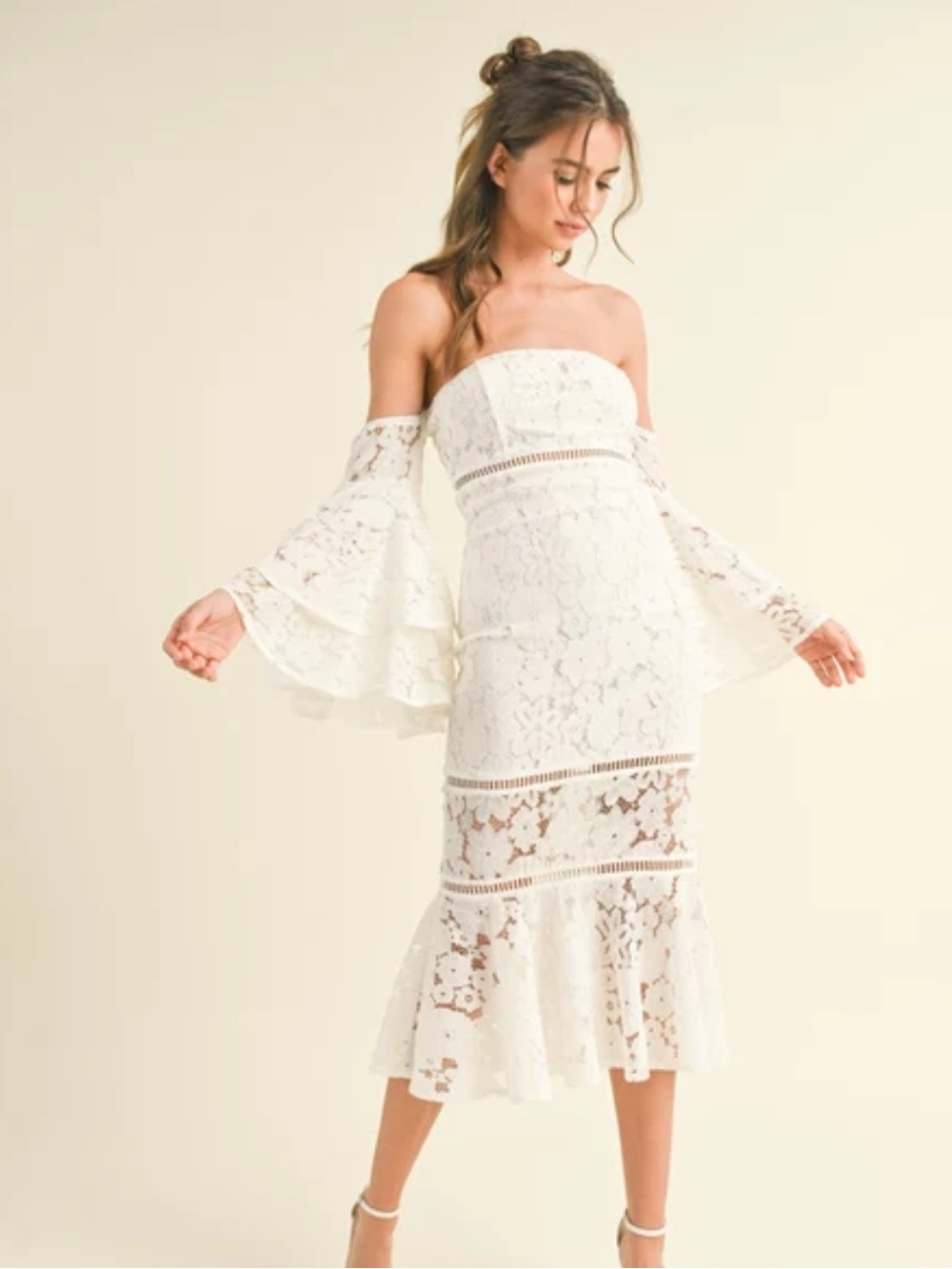 NWT Klesis White Off Shoulder Bell Sleeve Lace Ruffled Midi Dress